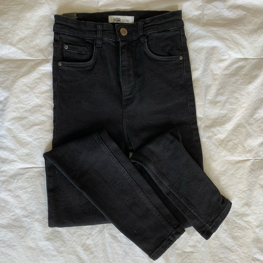 Black High Waisted Skinny Jeans